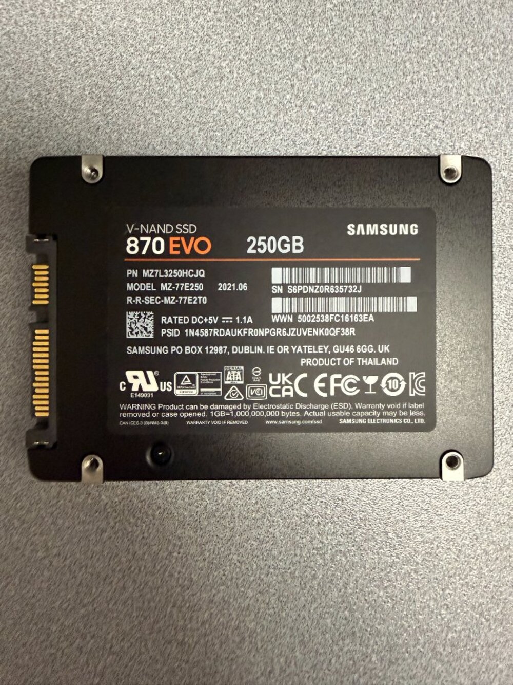 Samsung 870 EVO SATA SSD 250GB 2.5” Internal Solid State Drive